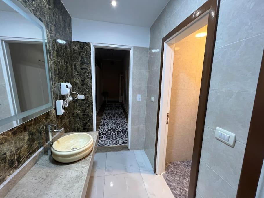 Luxury Apartment Downtown Каир Экстерьер фото